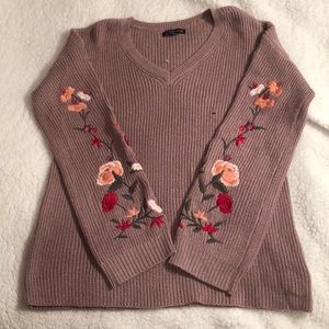 Embroidered flower Sweater